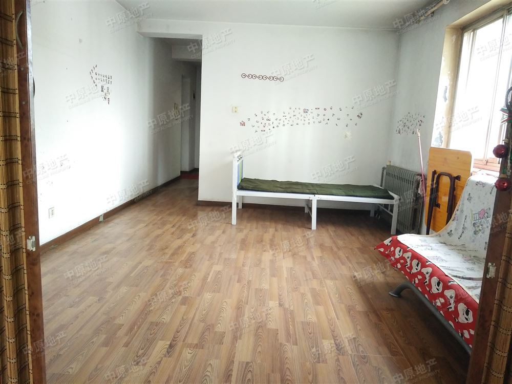 随园公寓 新上房源 客厅开间大 婚房合适 采光好