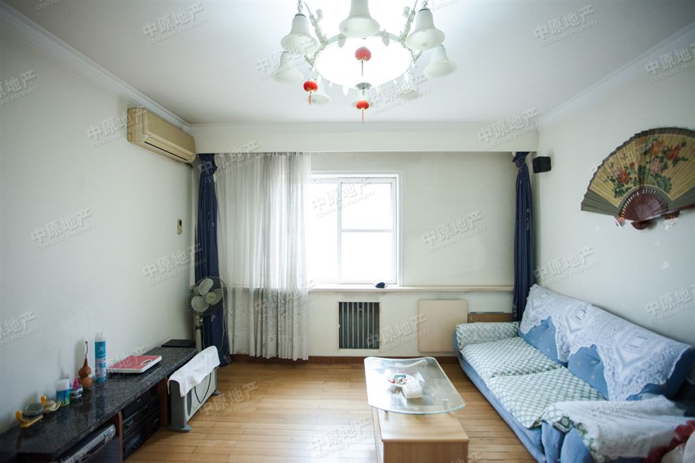长华里 3室1厅1卫 南北通透 主卧朝南